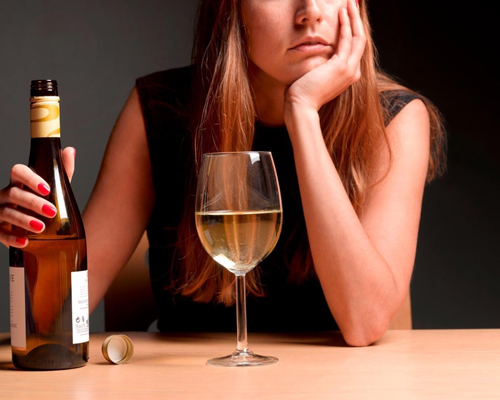 Анонимное лечение женского алкоголизма в Буйнакске